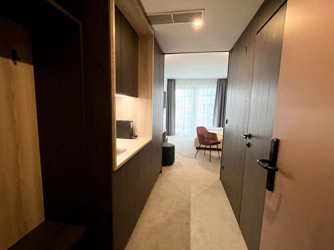 Hotel Novapart Stay Smart 벨스 외부 사진